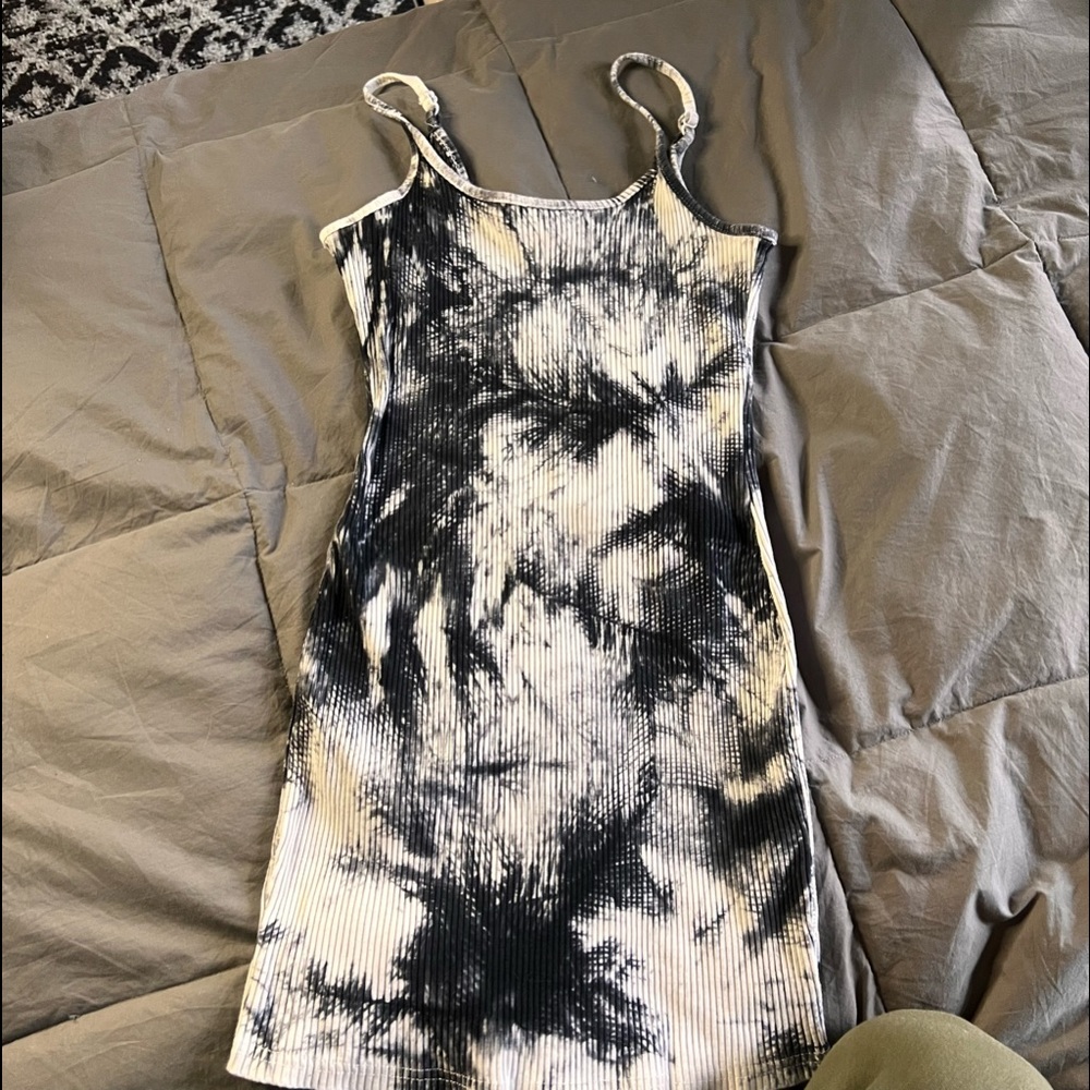 SHEIN extra small ribbed tie dye black and white mini dress stretchy comfy